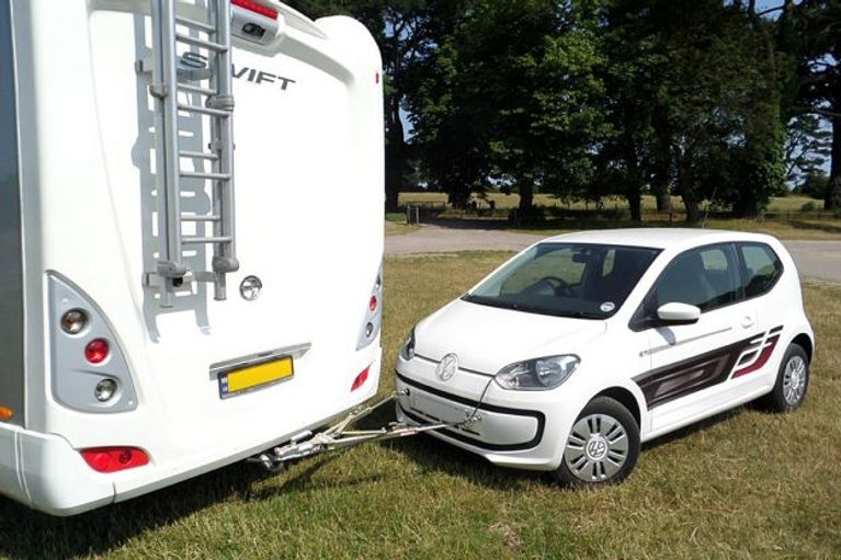 motorhome Towing car