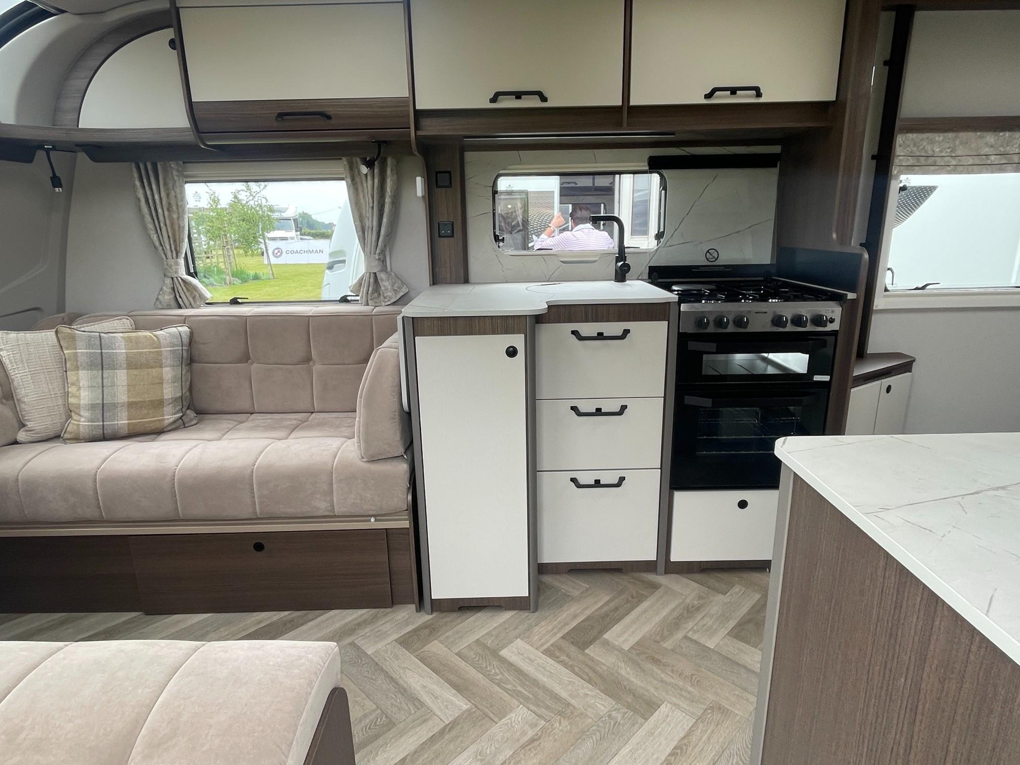 2027-coachman-acadia-575-xtra-17