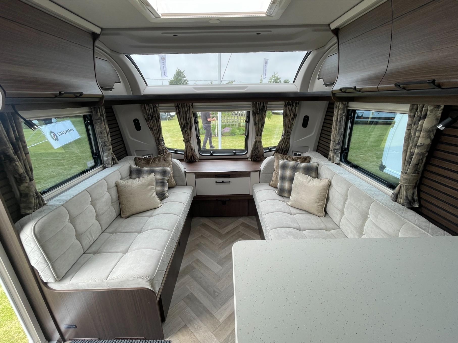 lusso 3 2027 (22)