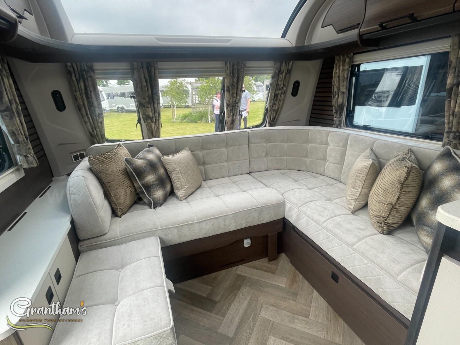 lusso 4 2027 (10)